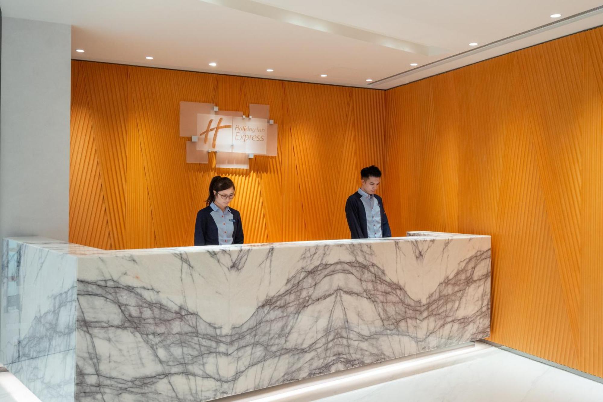Holiday Inn Express Hong Kong Kowloon Cbd2 By Ihg Exterior photo